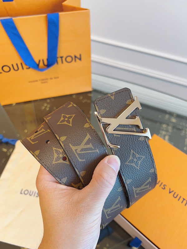 ルイヴィトンベルト全体デザイン